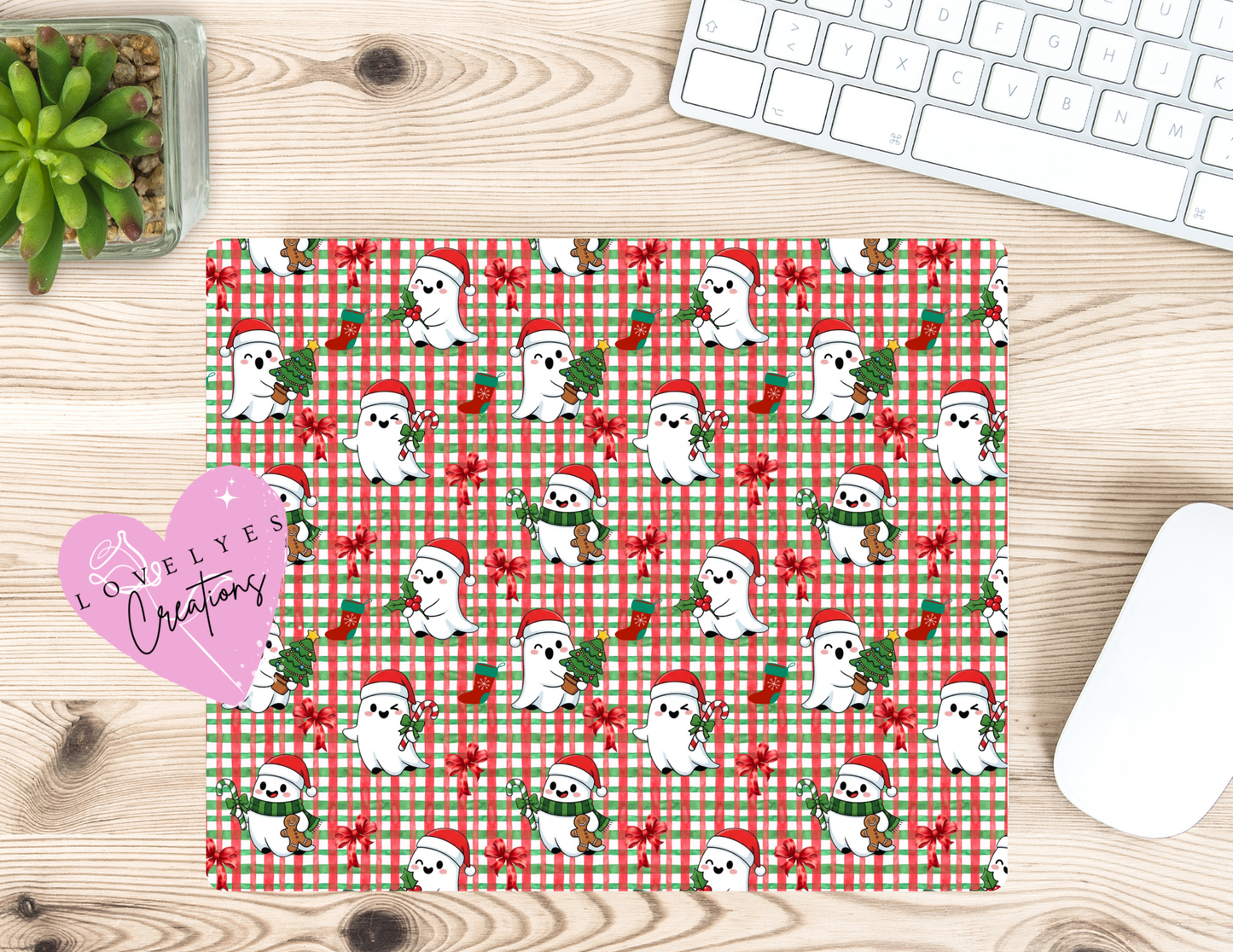 👻 Ghostie Creepmas Mouse Pad